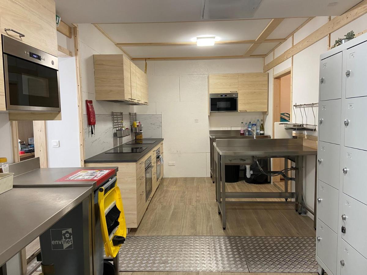 Bohobos Hostel Antibes Dış mekan fotoğraf