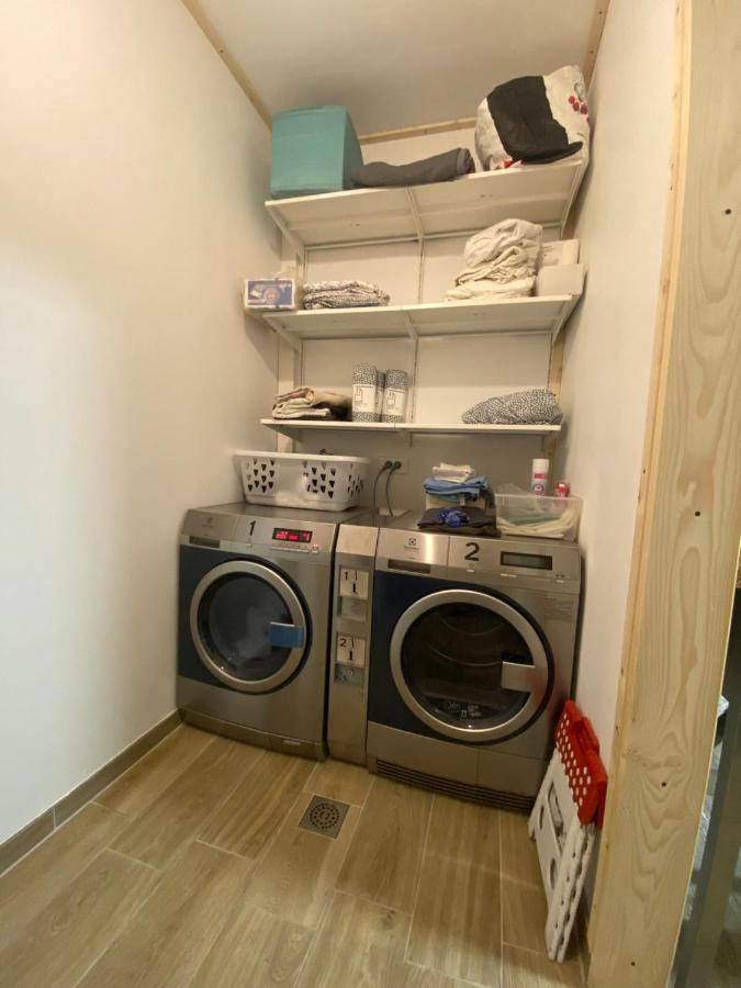 Bohobos Hostel Antibes Dış mekan fotoğraf